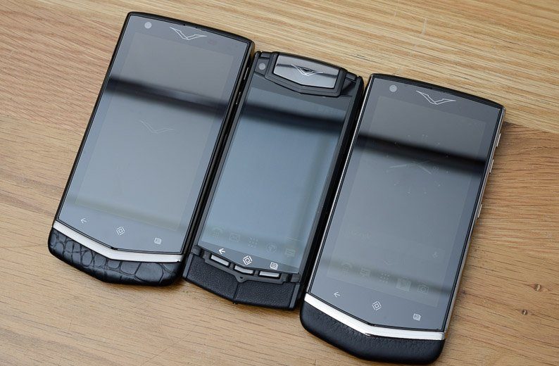 Vertu Constellation Touch & Ti