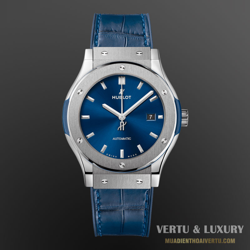 Hublot Classic Fusion Titanium Blue 42mm